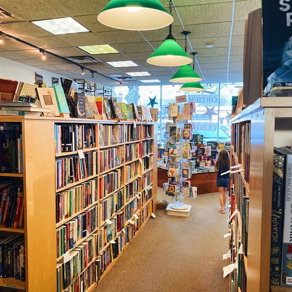 Village Bookstore 3 tips from 116 visitors