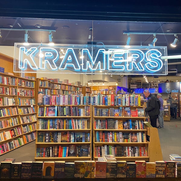 Photo taken at Kramerbooks &amp; Afterwords Cafe by Rita W. on 4/9/2022