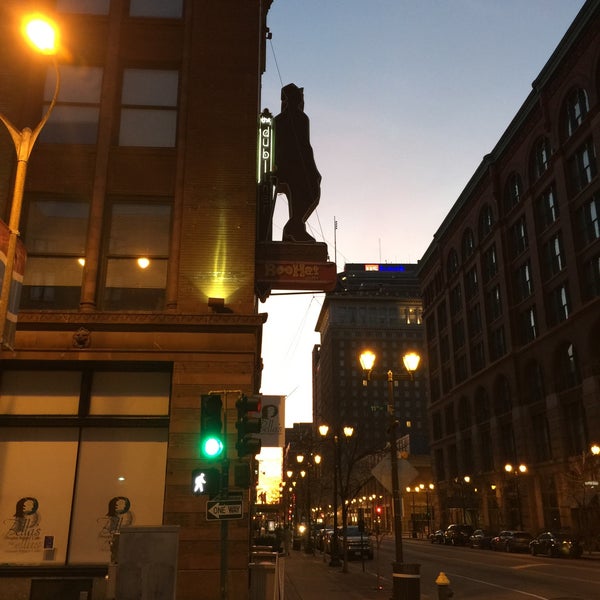 Washington Avenue Road in St Louis