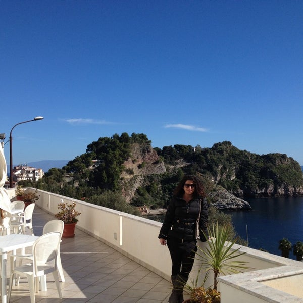 Foto diambil di Hotel Isola Bella oleh Teresa S. pada 12/29/2013