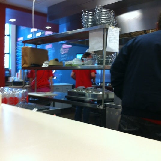 11/5/2012にScott F.がPunch Burgerで撮った写真
