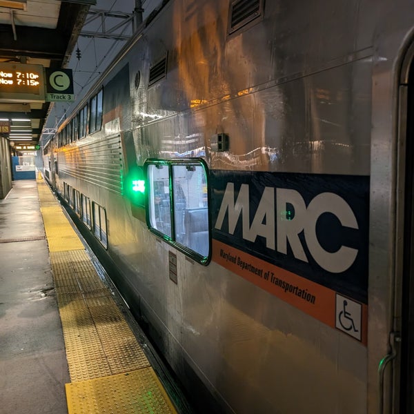 New Carrollton Amtrak Station 19 tips de 5561 visitantes