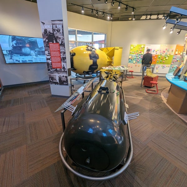 รูปภาพถ่ายที่ Bradbury Science Museum โดย Toshiya J. เมื่อ 4/19/2024