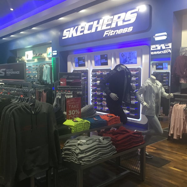 skechers store downtown