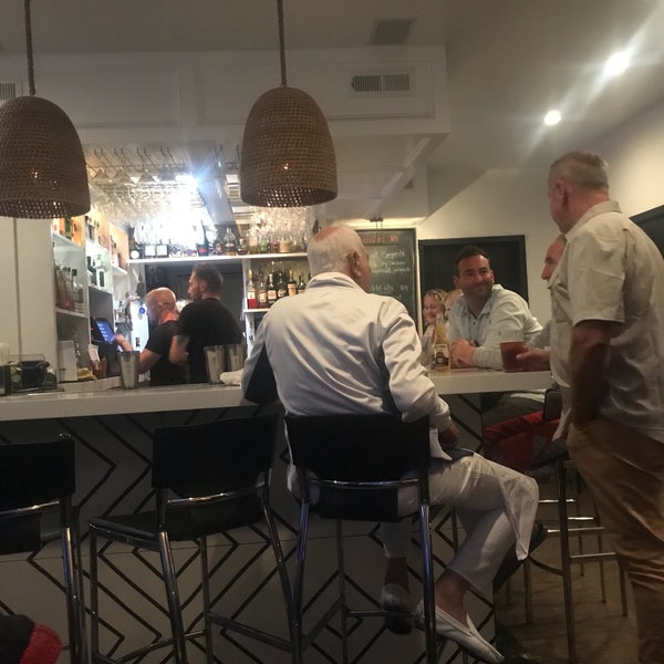 6/28/2018にNicole 🏄🏽‍♀️ ☀.がThe Sunset Restaurantで撮った写真