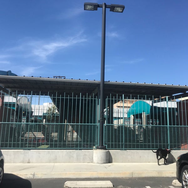 West LA Animal Shelter Government Building in West Los Angeles