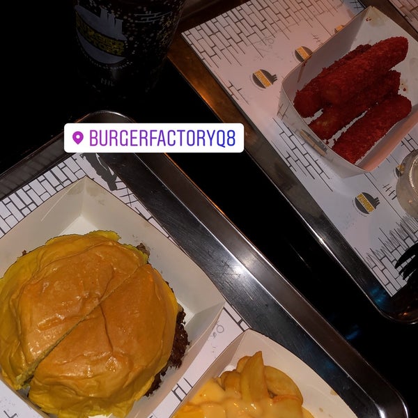 รูปภาพถ่ายที่ Burger Factory  (Al Nuzha Co-op) โดย .. เมื่อ 10/26/2019