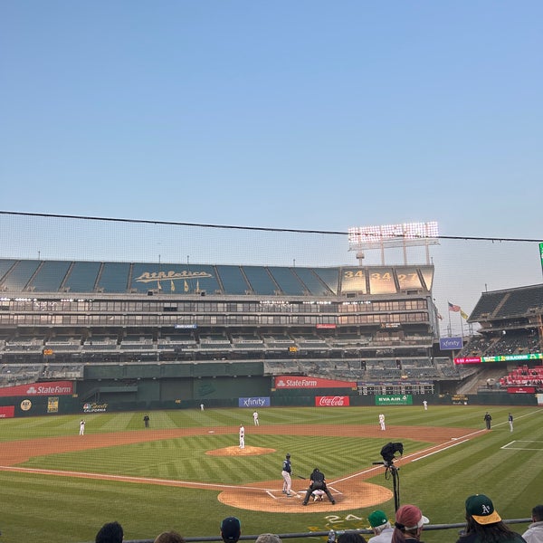 Снимок сделан в Oakland-Alameda County Coliseum пользователем Haley L. 9/21/2023