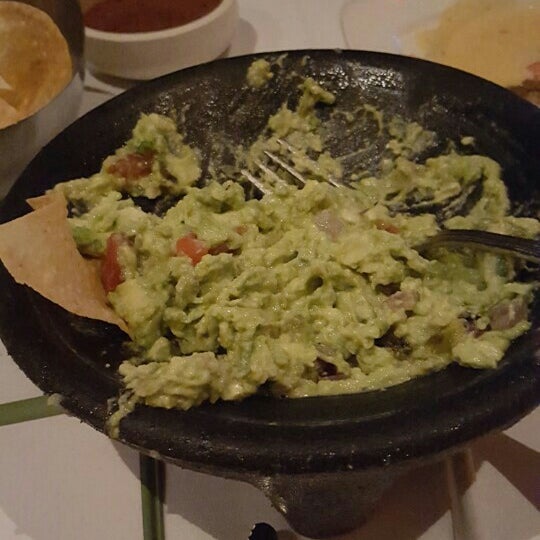 Foto tirada no(a) Cantina Laredo por Stephanie H. em 10/28/2015