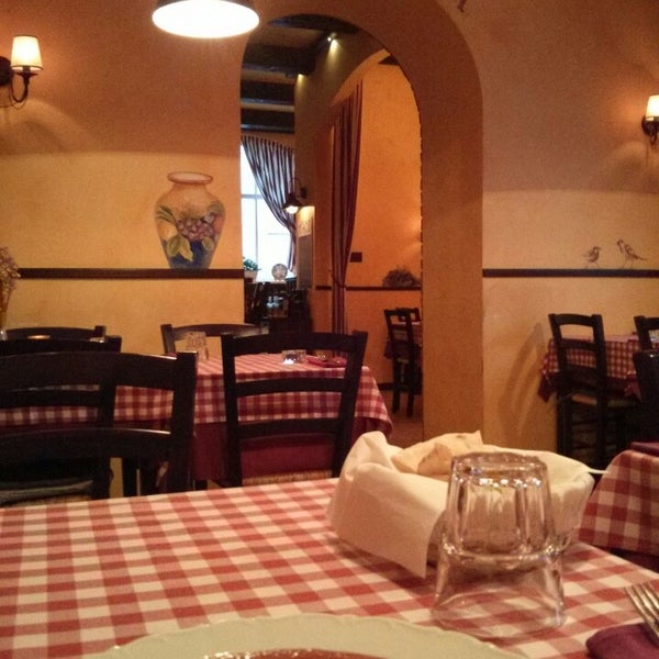 Trattoria Piccola Italia Italian Restaurant in Kaunas