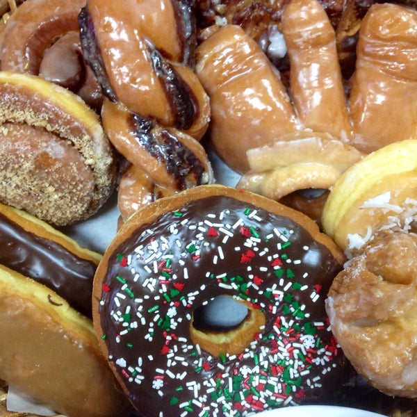 Rose Donuts & Cafe 6 tips from 153 visitors