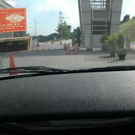 Maktab Tentera Diraja Balakong Sungai Besi 0 Tips