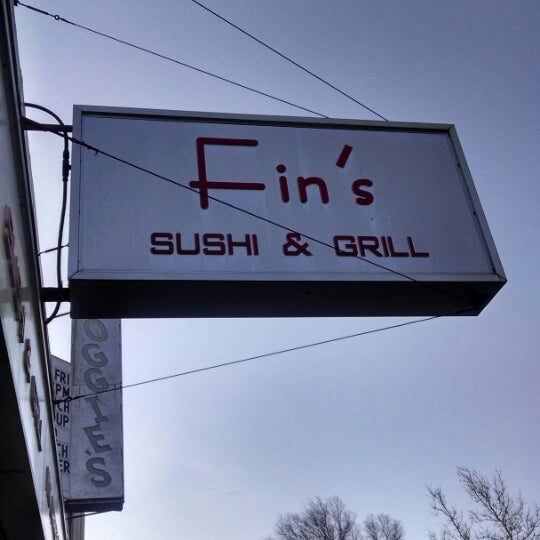 Photo taken at Fin&#39;s Sushi &amp; Grill by Tom F. on 3/25/2014