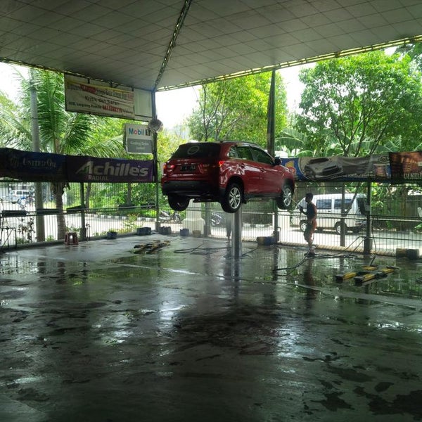 Car wash gading griya Car Wash and Detail in Jakarta Utara