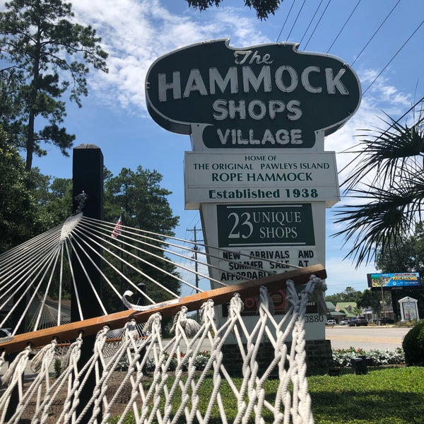 Photo prise au Hammock Shops Village par Andy H. le6/22/2022