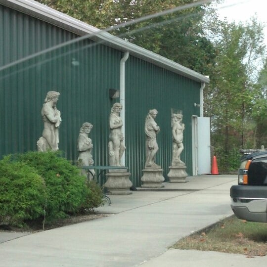 Dales furniture& Antiques Antique Store in