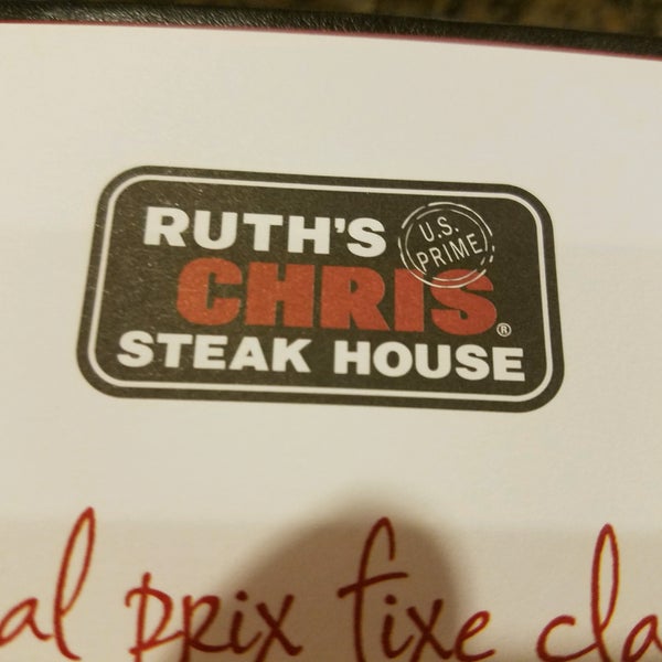 Das Foto wurde bei Ruth&#39;s Chris Steak House - Kennesaw von IG: itz_jojo2u ♉ am 9/30/2016 aufgenommen