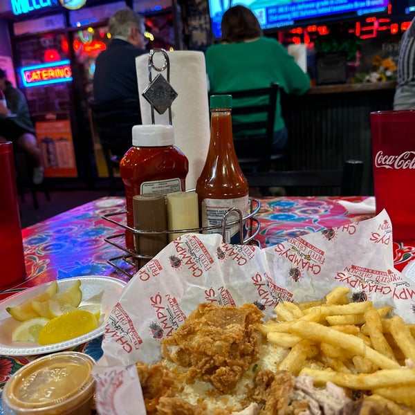 Photos at Champy's Famous Fried Chicken Martin Luther King 85 tips