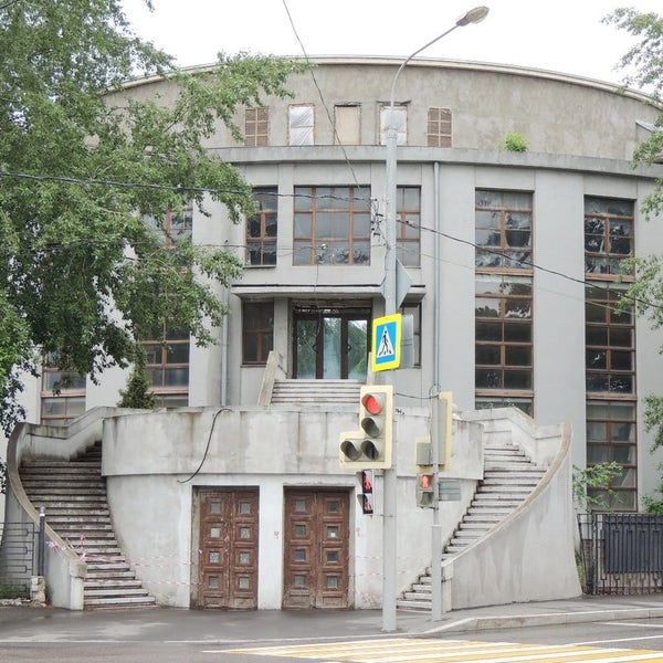 Клуб завода каучук