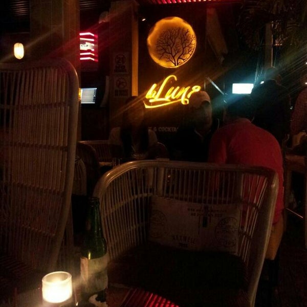 1/3/2014에 Elias G.님이 La Luna Lounge에서 찍은 사진