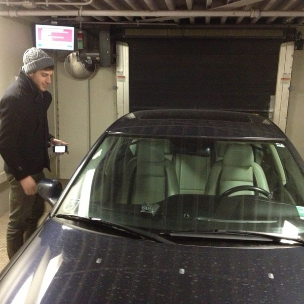 916 Garden Street Garage Parking in Hoboken