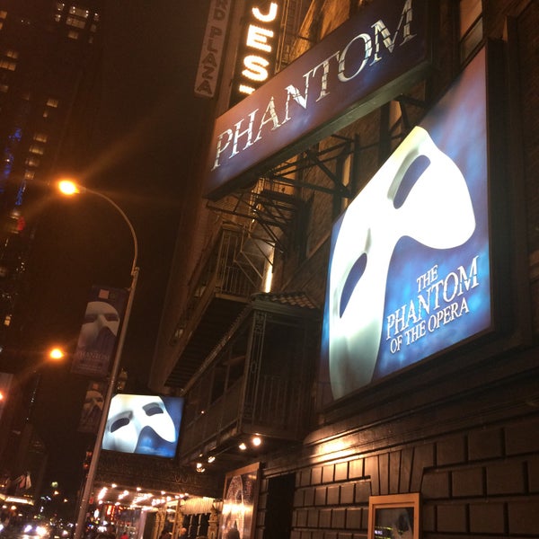 10/4/2015에 Adnan B.님이 Broadway Diner에서 찍은 사진