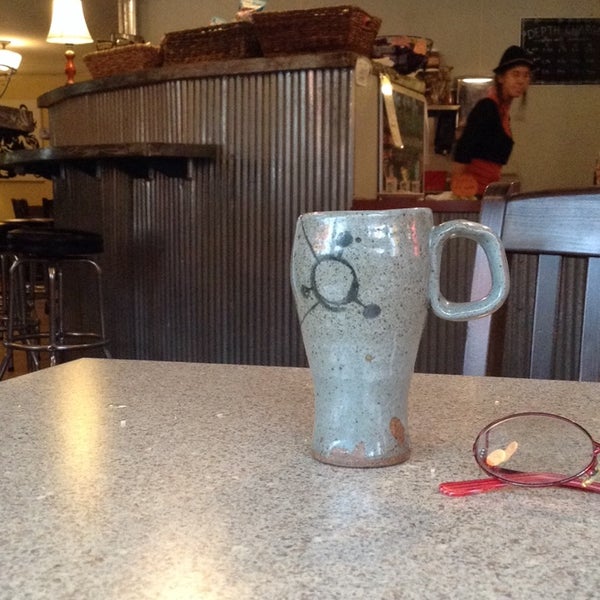 10/4/2013にSanta E.がPrecision Grind Coffeeで撮った写真