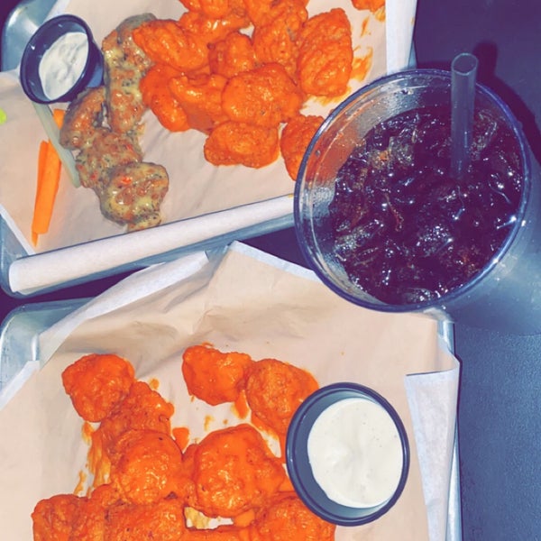 The Pink Tarha Riyadheats Buffalo Wild Wings It S Been Facebook