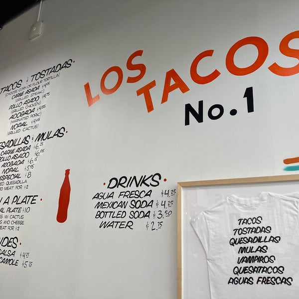 Foto tirada no(a) Los Tacos No. 1 por Turki A. em 5/30/2023