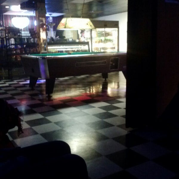 5/2/2013にRyan L.がPetra Hookah Bar and Loungeで撮った写真