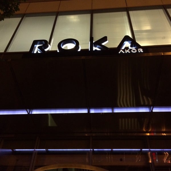 รูปภาพถ่ายที่ Roka Akor โดย Rich W. เมื่อ 10/2/2013