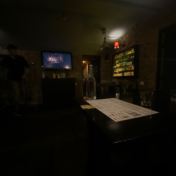 7/31/2021に7mo ..が4friends Whiskey Pubで撮った写真