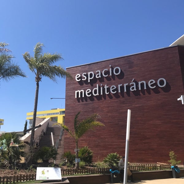 3/31/2017 tarihinde Nick V.ziyaretçi tarafından Espacio Mediterráneo Centro Comercial y de Ocio'de çekilen fotoğraf