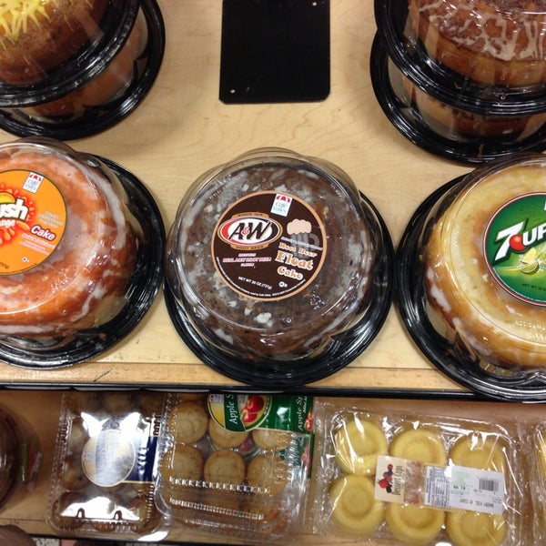 Photos at Twentynine Palms MCAGCC Commissary Twentynine Palms, CA