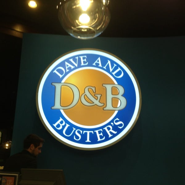 Photo taken at Dave &amp; Buster&#39;s by Damisette G. on 7/11/2013