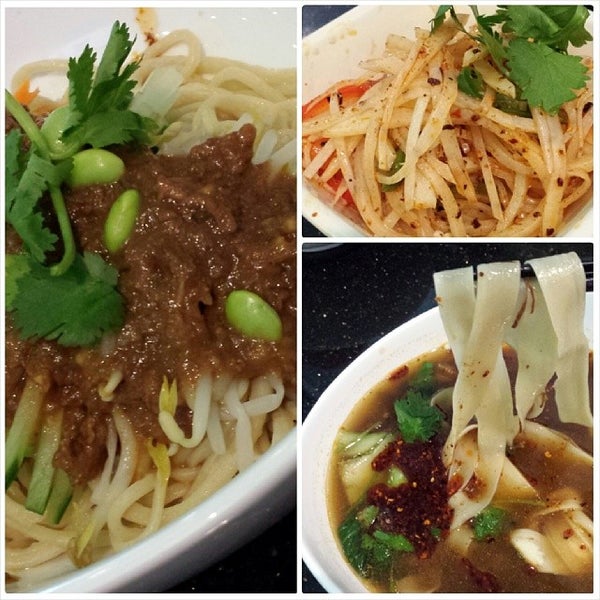Photo prise au Xian Sushi &amp; Noodle par Melody F. le1/4/2014