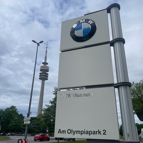 5/5/2024 tarihinde ZH 🎶ziyaretçi tarafından BMW Museum'de çekilen fotoğraf