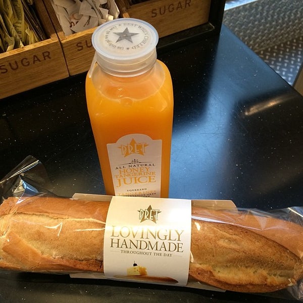Photo taken at Pret A Manger by Xande on 5/15/2014