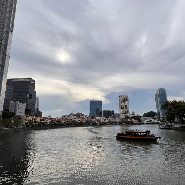 Foto tirada no(a) Singapore River por mike em 4/24/2022