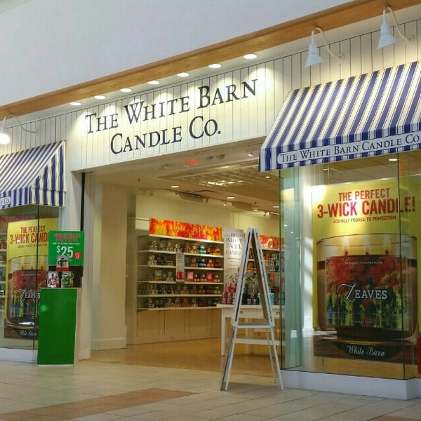 The White Barn Candle Co Bloomingdale Il