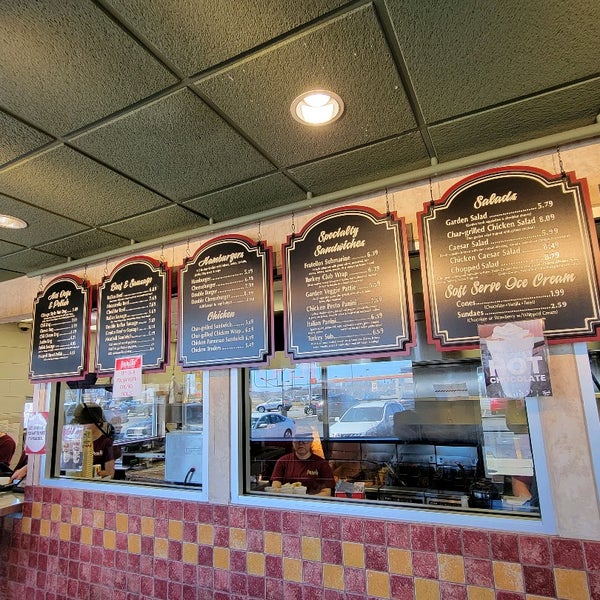 Photo taken at Fratellos Hot Dogs by Keith K. on 3/20/2022