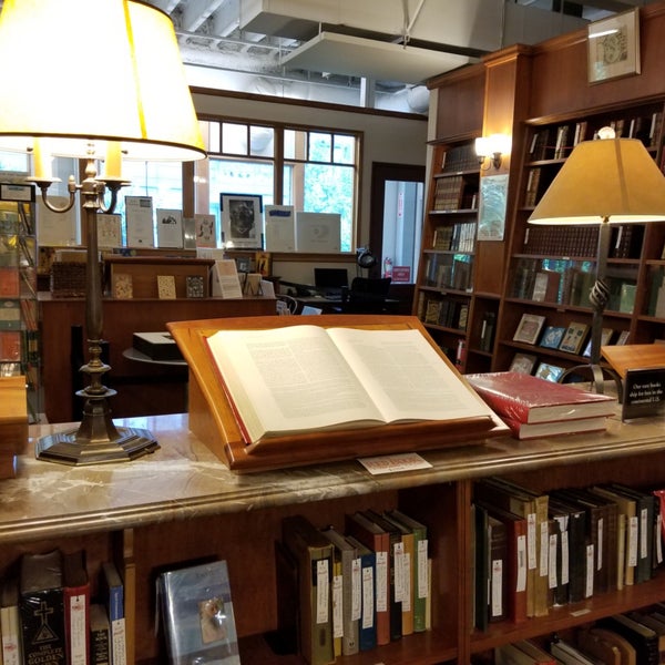 Photos At Powell S Books Rare Book Room Bookstore In Portland