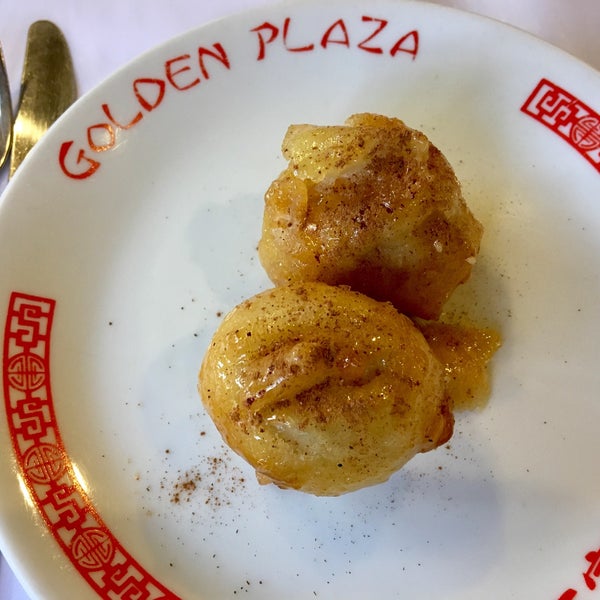 Das Foto wurde bei Golden Plaza Chinese Restaurant von Pedro L. am 7/10/2017 aufgenommen