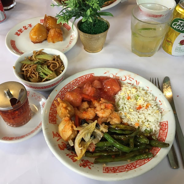 Das Foto wurde bei Golden Plaza Chinese Restaurant von Pedro L. am 1/8/2019 aufgenommen