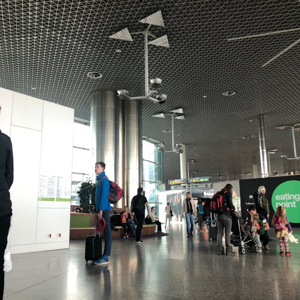 Photo taken at Santiago - Rosalía de Castro Airport (SCQ) by Emilio C. on 4/27/2019