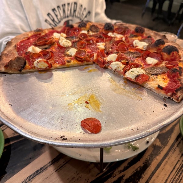 1/22/2024にLaura R.がTony’s Pizza Napoletanaで撮った写真
