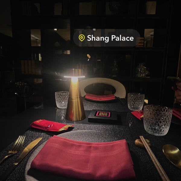 รูปภาพถ่ายที่ Shang Palace โดย Khaled เมื่อ 12/18/2023