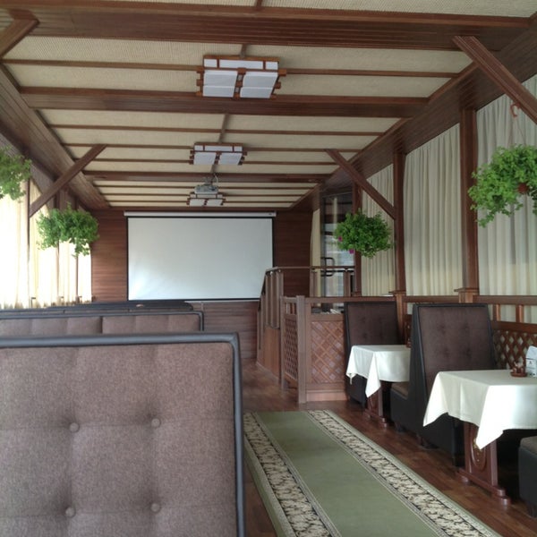 Кафе корона луганск