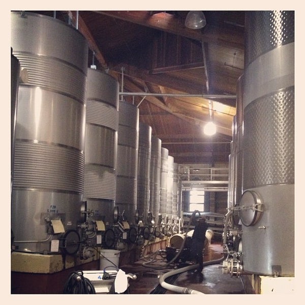 รูปภาพถ่ายที่ Firestone Vineyard &amp; Winery โดย Johanna S. เมื่อ 11/2/2012