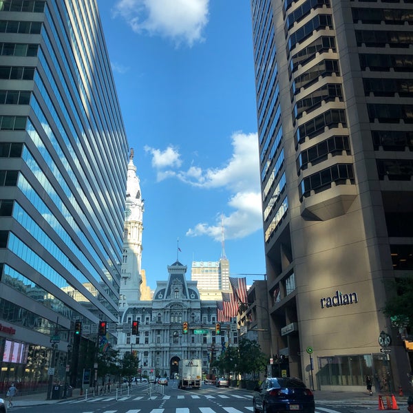 Foto scattata a Philadelphia Marriott Downtown da mAlQahtani⚜️. il 8/18/2020